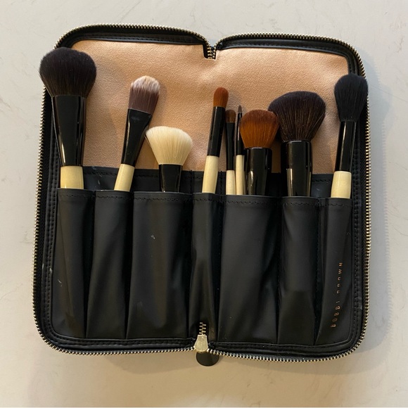 Bobbi Brown Makeup Bobbi Brown Brush Set With Case Poshmark